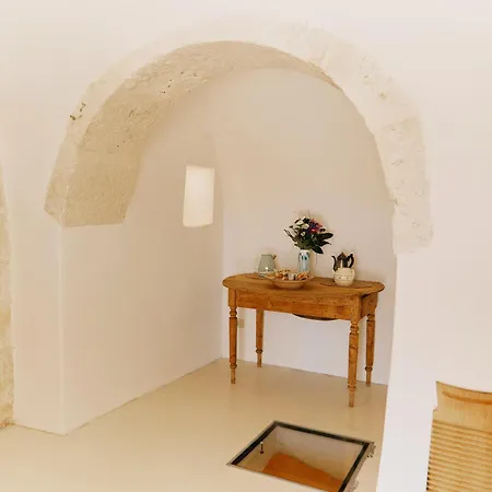 Trulli Menzella - Itria Valley Nyaraló