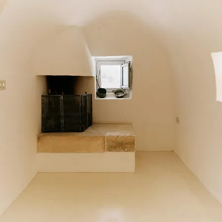 Trulli Menzella - Itria Valley Nyaraló *